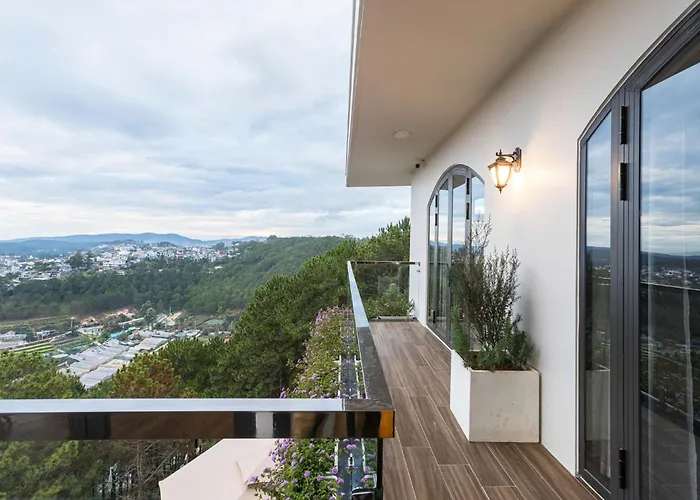 Villa Đá Góc Nhà Đà Lạt
